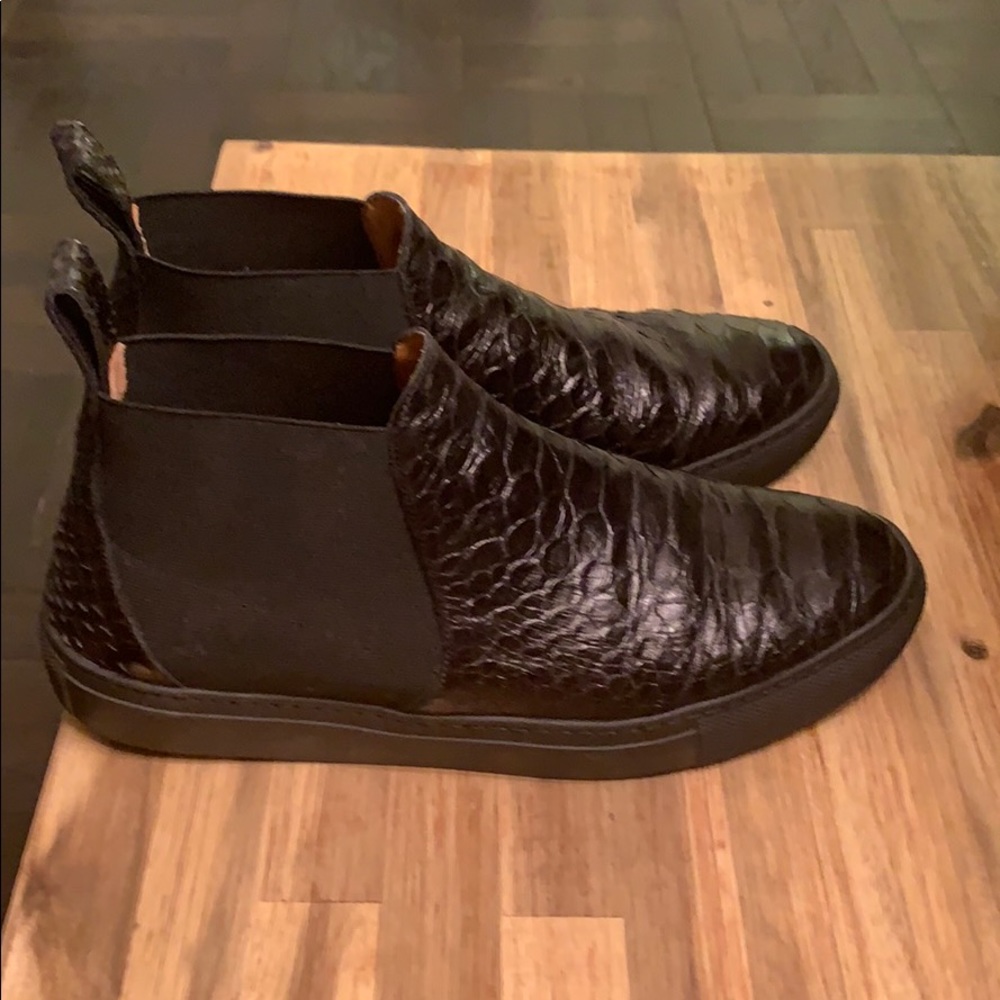 & Other Stories leather Bootie Black size 39